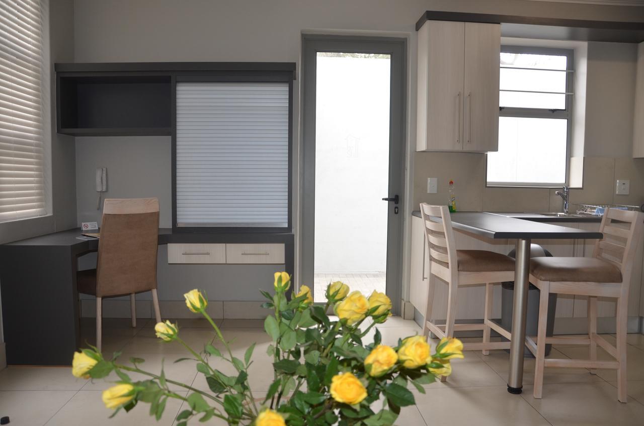 Be-Still Accommodation ซวาคอปมุนด์ ภายนอก รูปภาพ